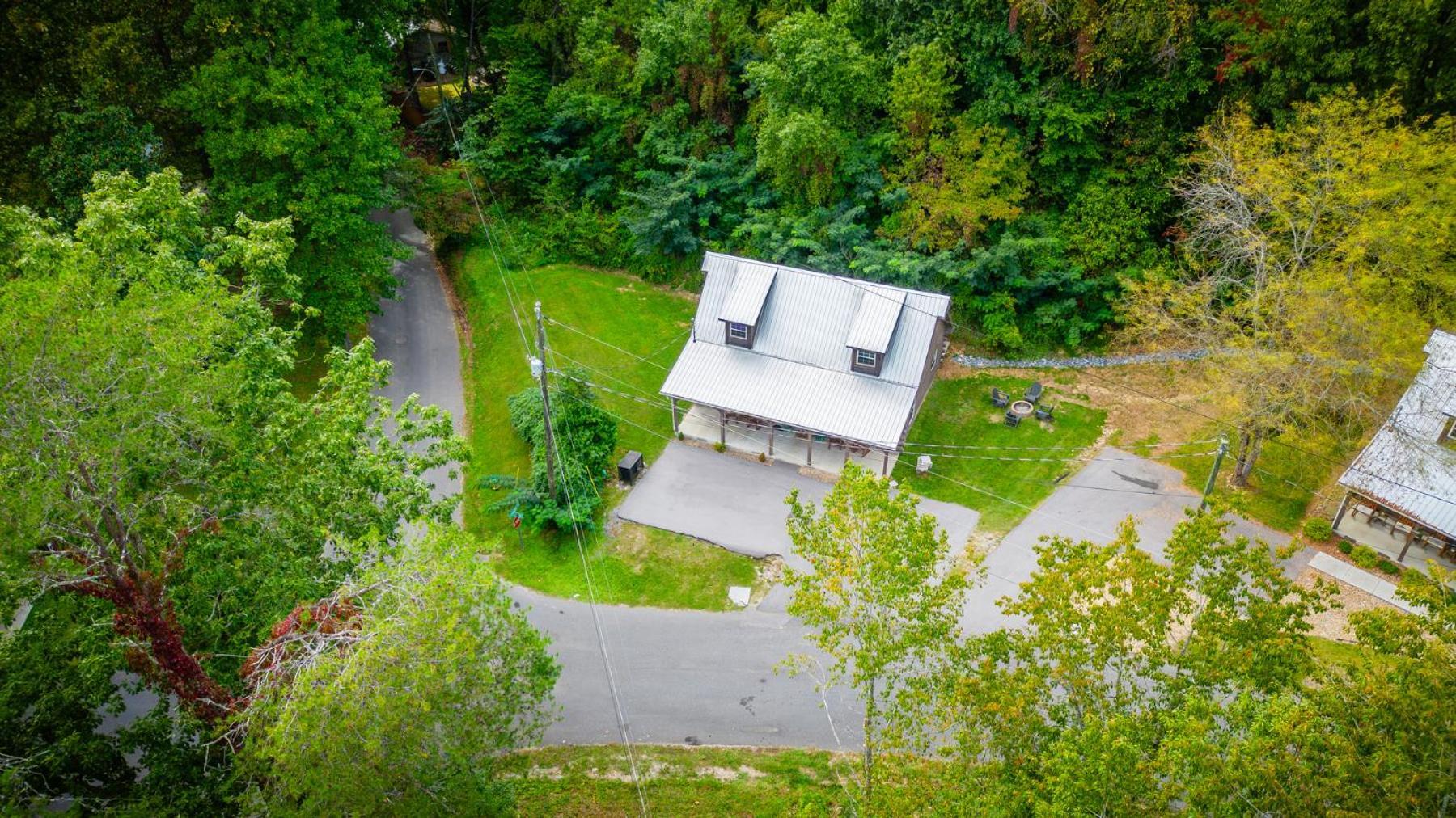 Bear Clubhouse Hot Tub, 1Mile From The Parkway, 900 In Free Tickets! Villa Pigeon Forge Eksteriør billede