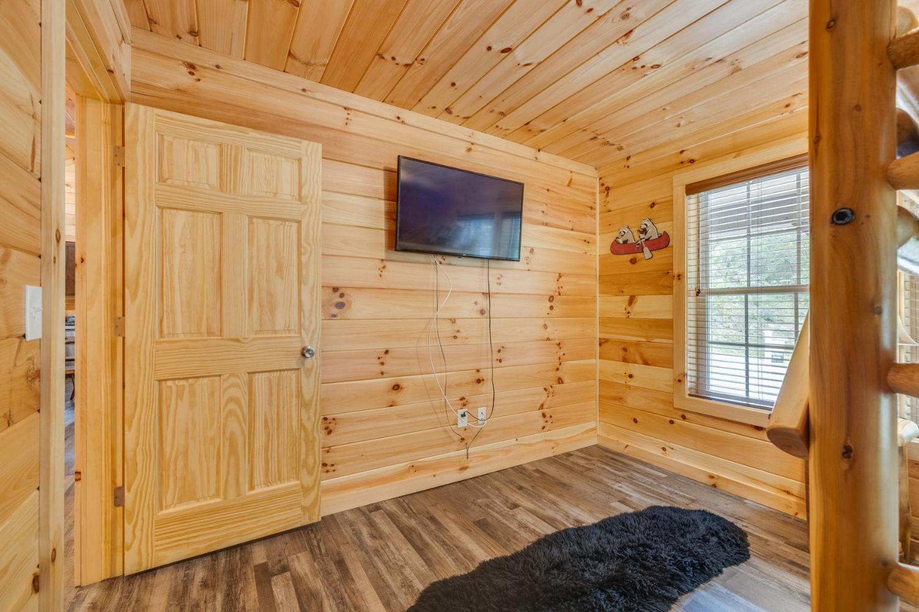 Bear Clubhouse Hot Tub, 1Mile From The Parkway, 900 In Free Tickets! Villa Pigeon Forge Eksteriør billede